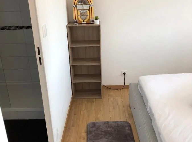 Proche Refait A Neuf 滨海维莱